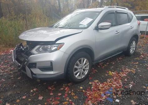 2018 Nissan Rogue Sv z USA, uszkodzony, nr VIN KNMAT2MV0JP577312